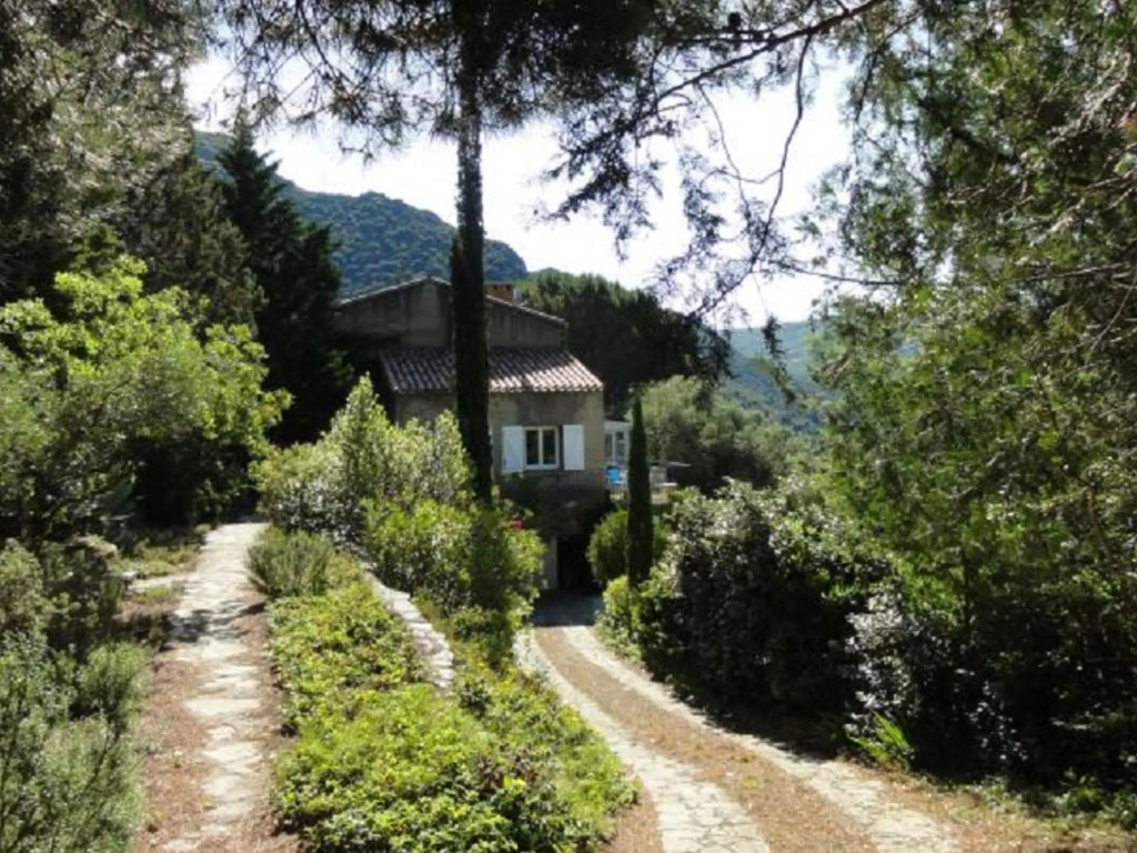 Boutique Villa in Vieussan with Private Pool