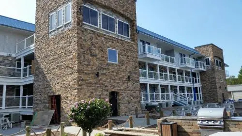 Put-In-Bay Waterfront Condo #108