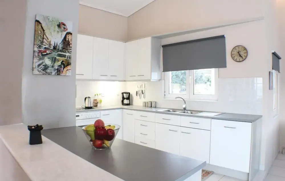 3 Bedroom Lovely Home In Chalkida