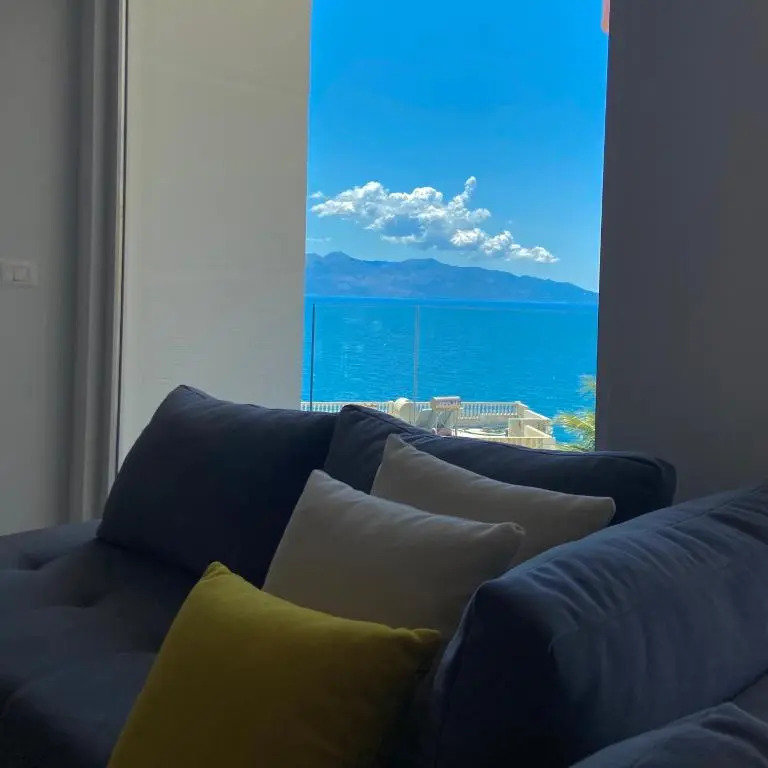 Sea Horizon Vsl Suites & Apartments