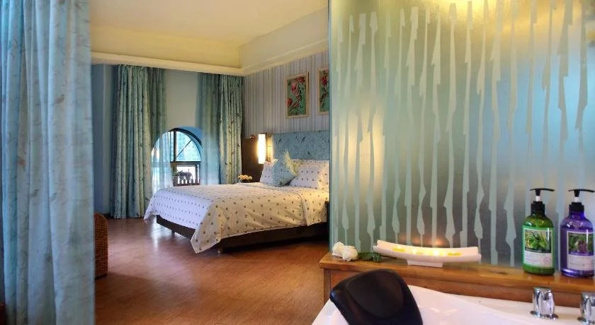 Forest City Resort Hotel