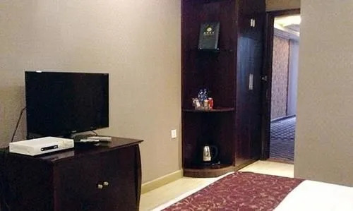 Longhu Hotel