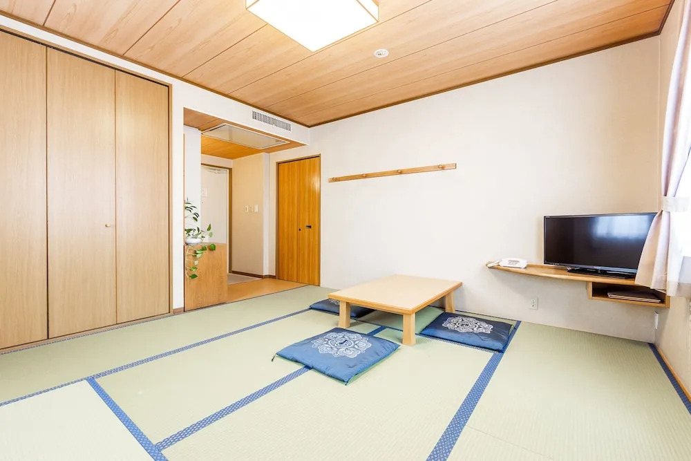 OYO Hotel Bird Inn Nayoro Nishinijo-minami