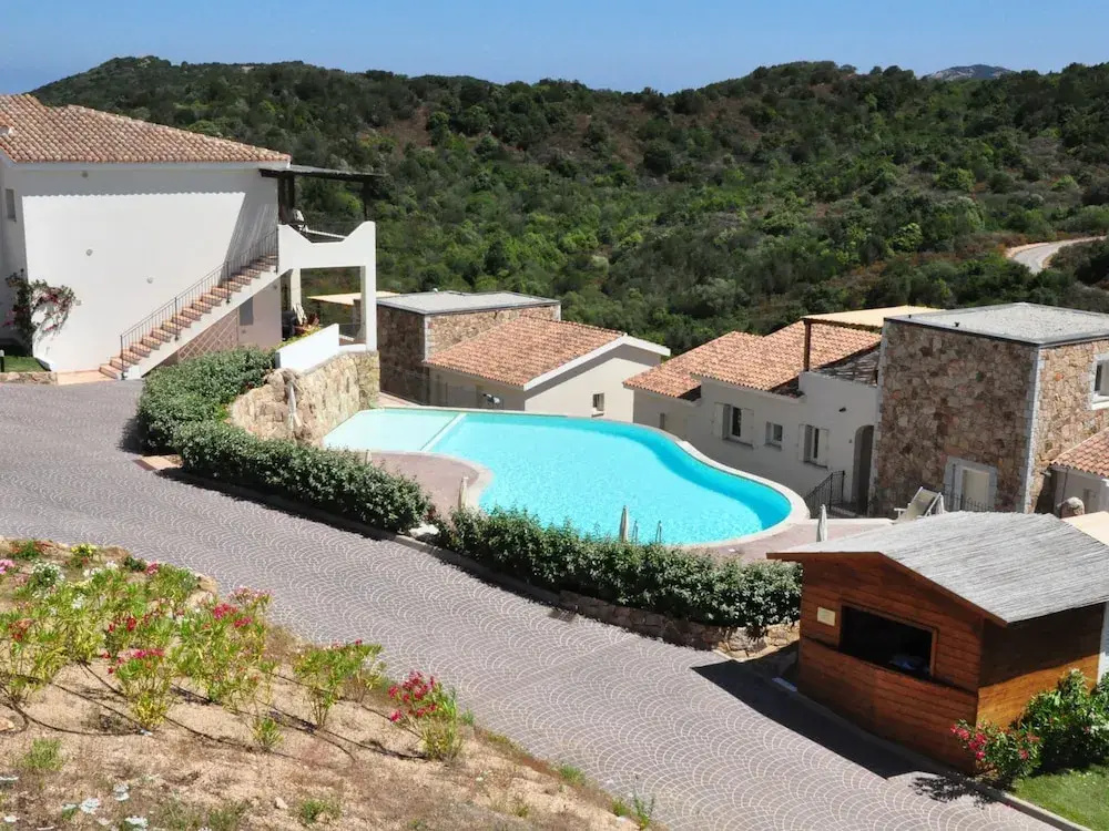 Holiday Home in Baja Sardinia Near Beach