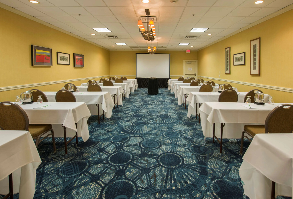 Best Western Plus Strongsville Cleveland