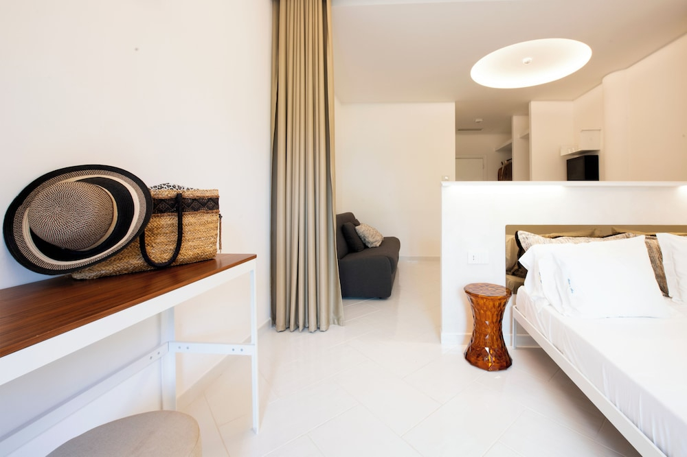 OLIVETO A MARE - Suite & Apartment
