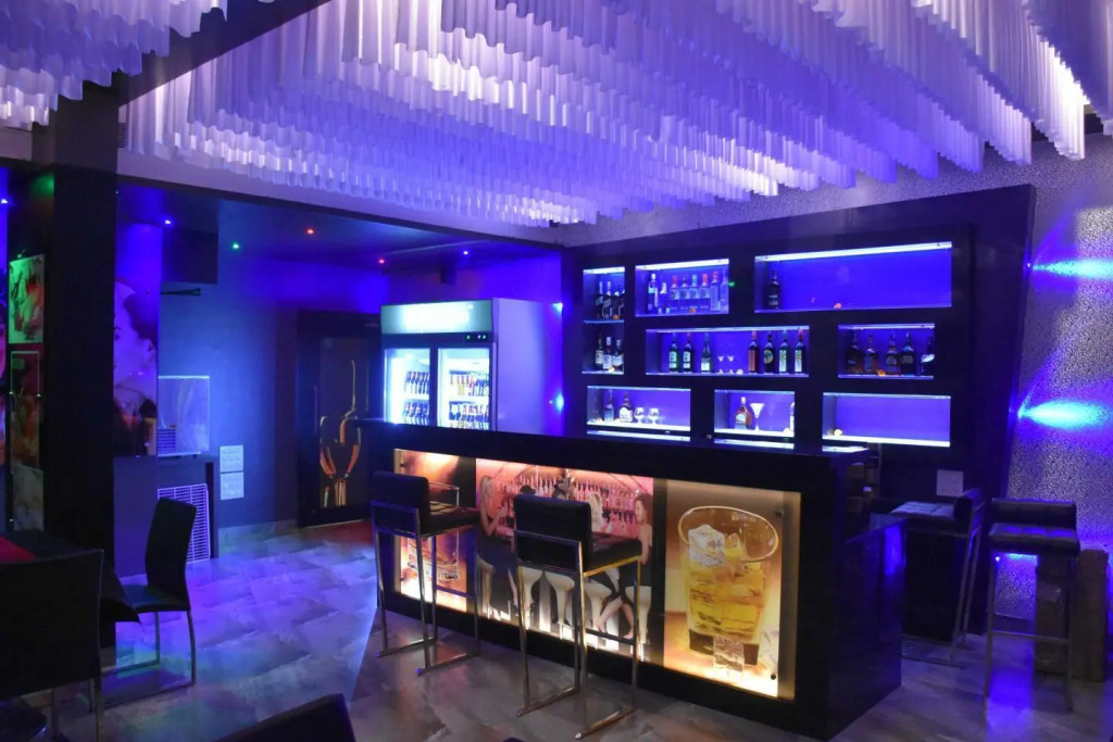 Saffron Hotel