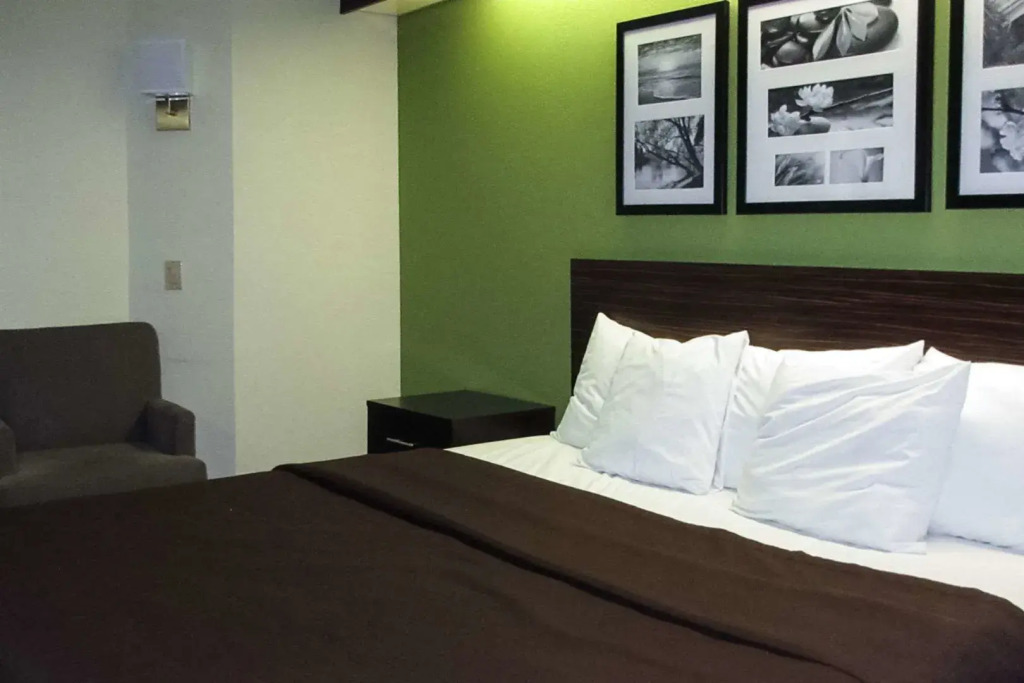 Ramada by Wyndham Albany GA