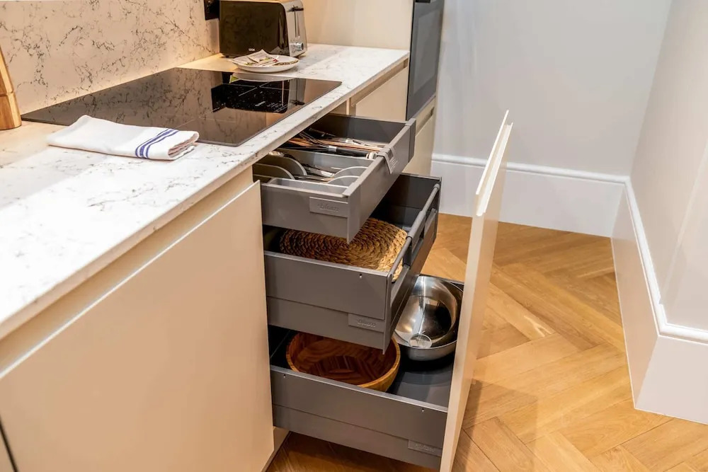 Modern Apartment Near Central London