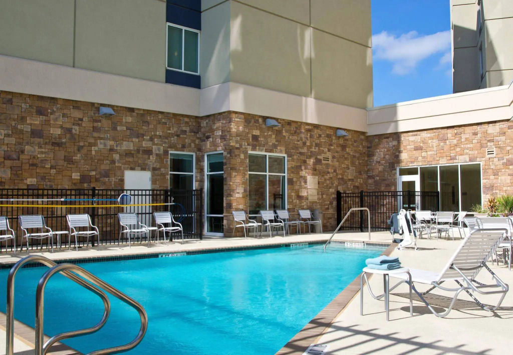 Fairfield by Marriott San Antonio Alamo Plaza Convention Center