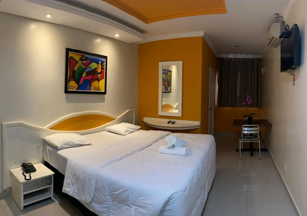 Express Hotel