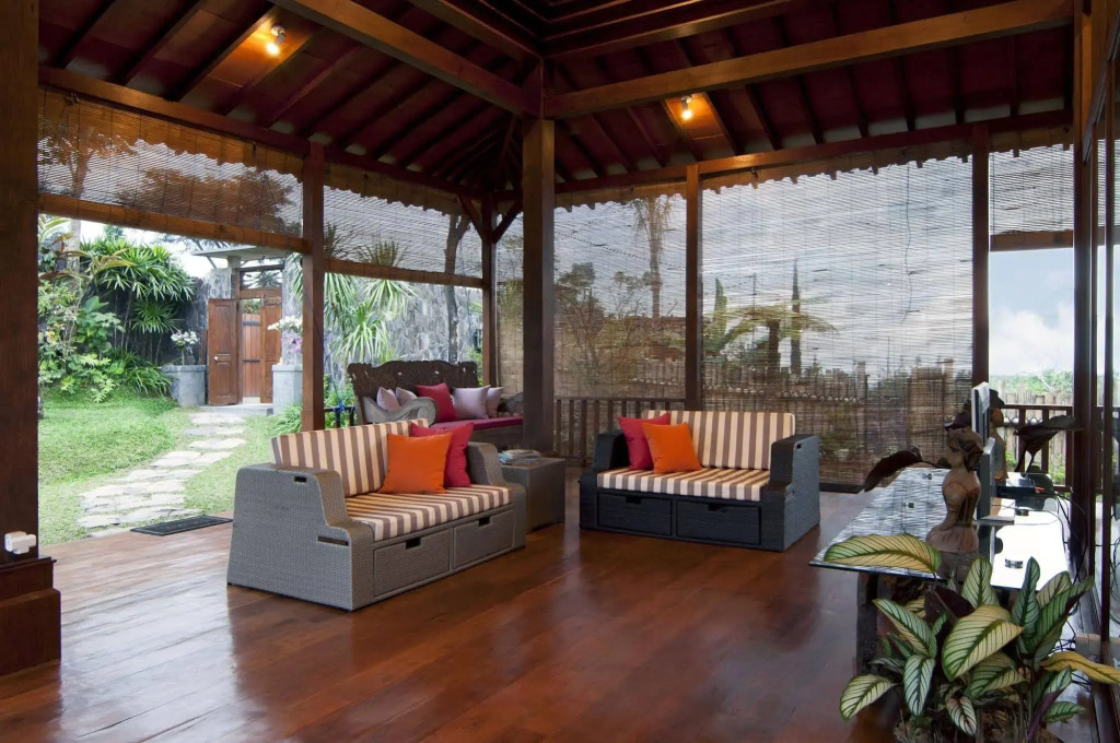 Villa Mulyono