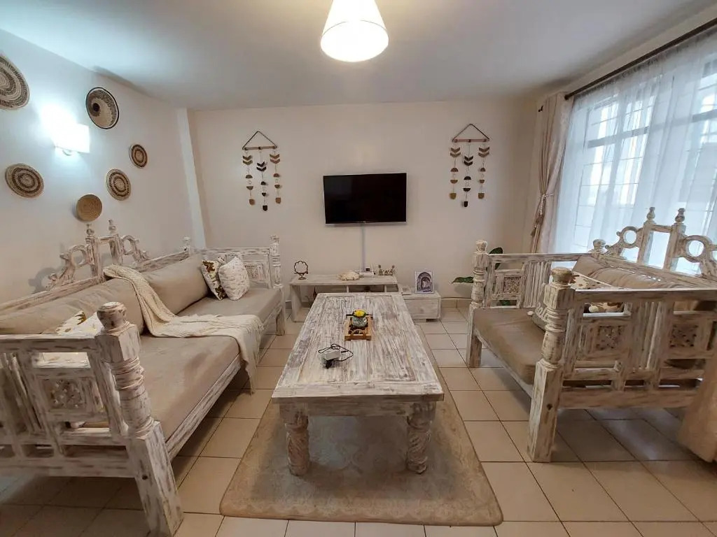 Furnished 1 Bedroom Apartment in Nairobi. 15 Mins to CBD. Free WI-FI & Parking