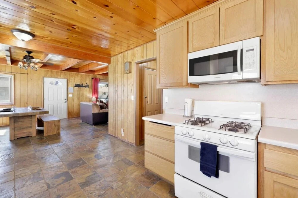 The Cabin #2114 by Big Bear Vacations