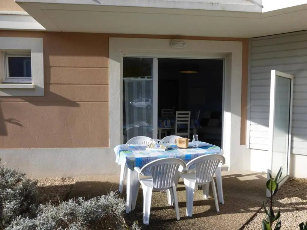 Appartement Saint-Gilles-Croix-de-Vie, 2 pièces, 4 personnes - FR-1-224-217