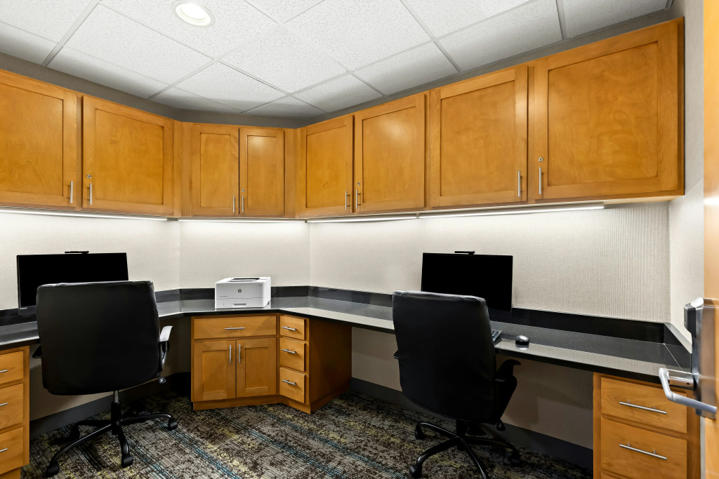 Hampton Inn & Suites Canton