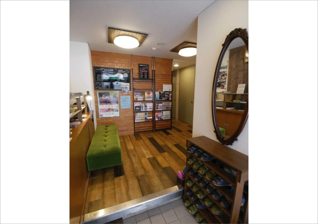 J-Hoppers Hiroshima Guesthouse
