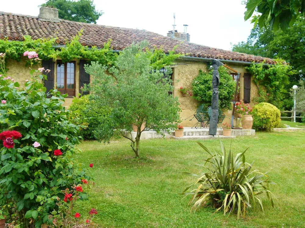 Villa With 2 Bedrooms in Ornézan, With Private Pool, Enclosed Garden a