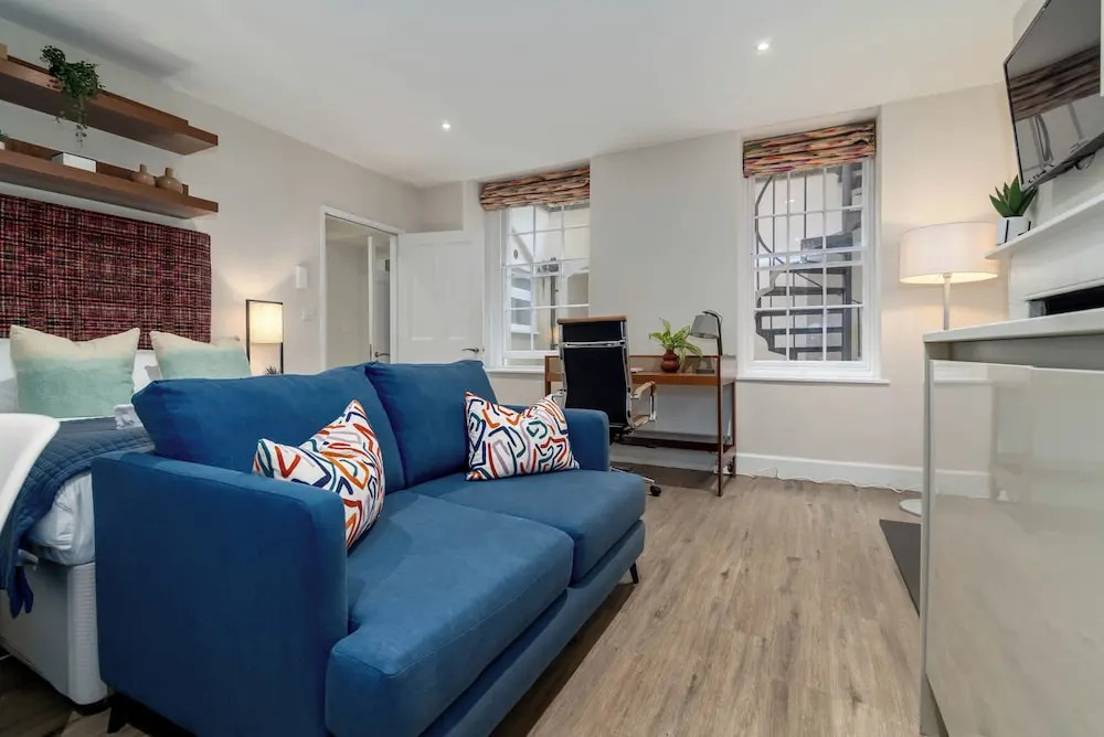 Charlotte Rise - Urban Apartments