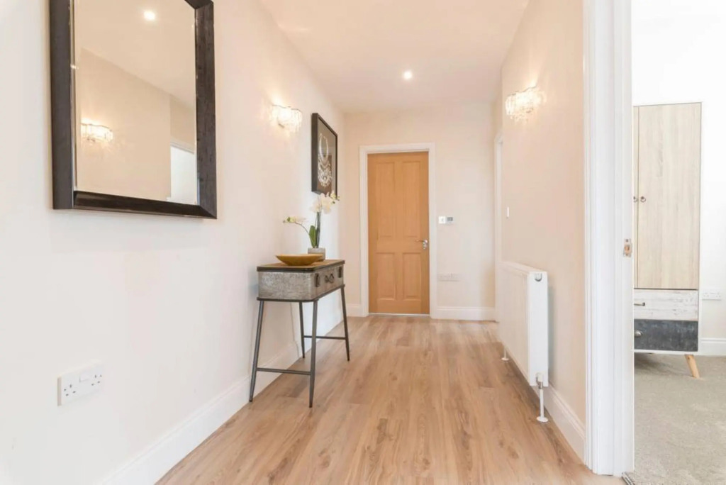 South Quay Penthouse - 2 bed