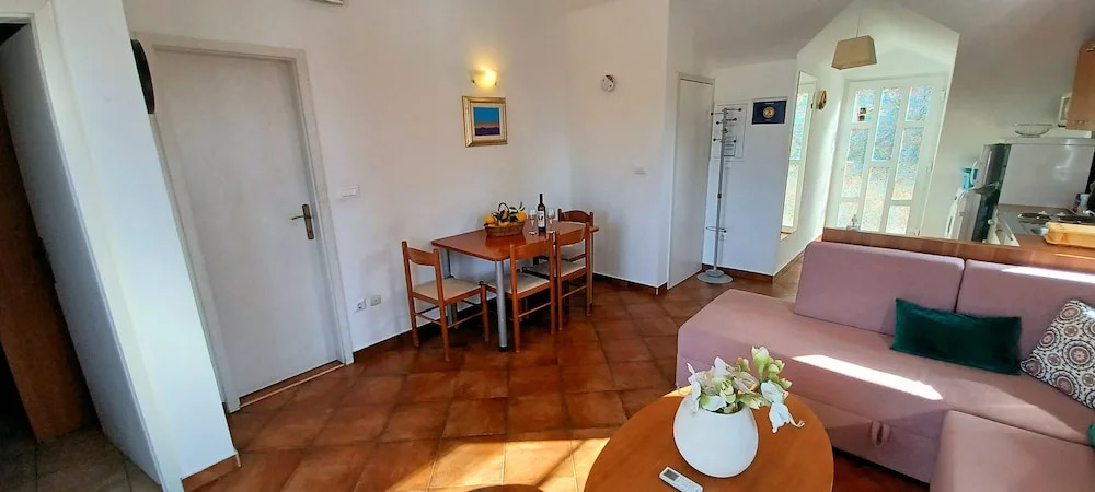 Villa Elly