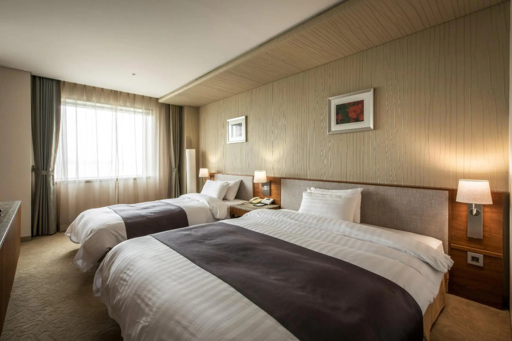 Shangria Beach Tourist Hotel