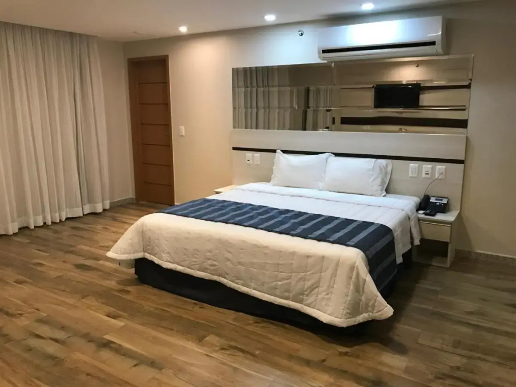 Hotel Brisa Tropical De Macaé