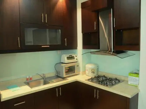 Mall Access Exclusive 2 BR @ Gandaria Heights Apartment By Travelio