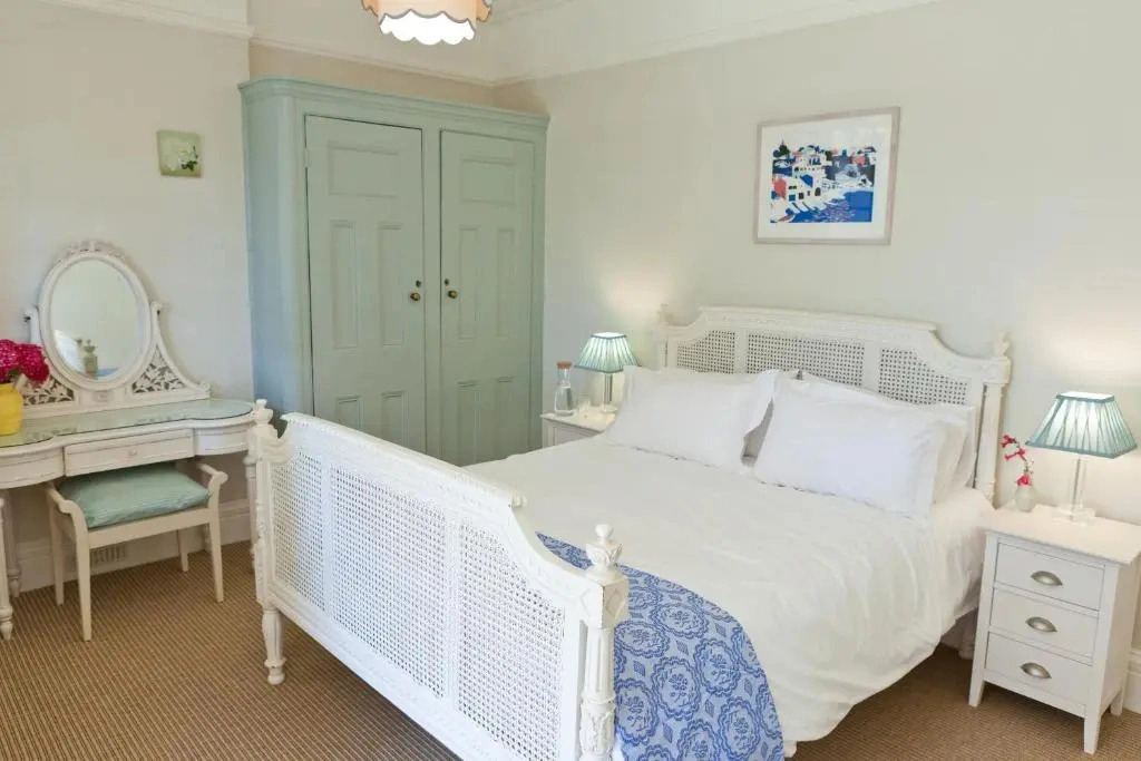 Sherfield House