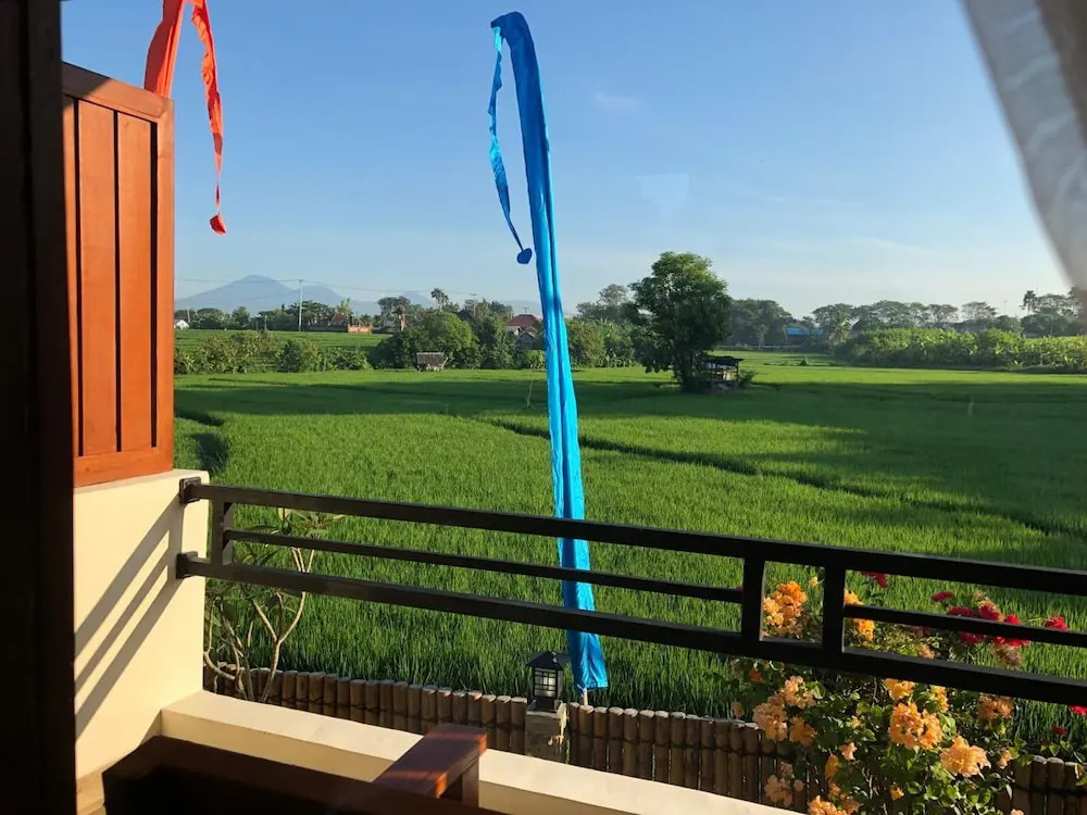 DeRose Guest House