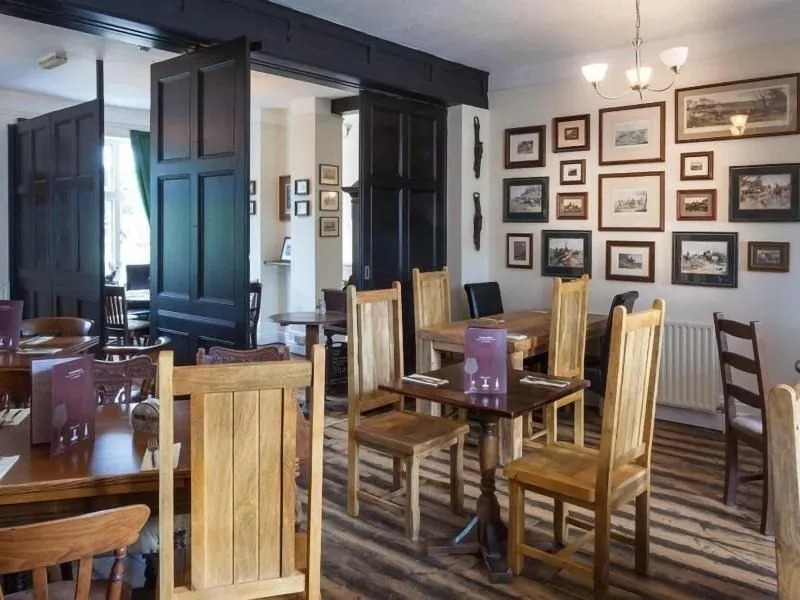 The Trusty Servant Inn