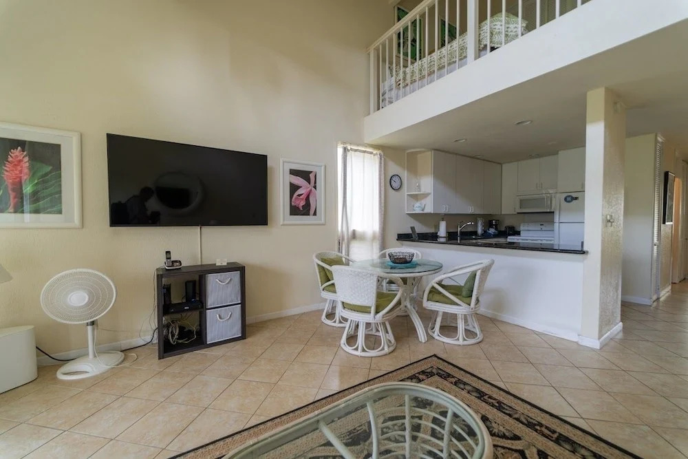 Bird of Paradise - 2 Br Condo