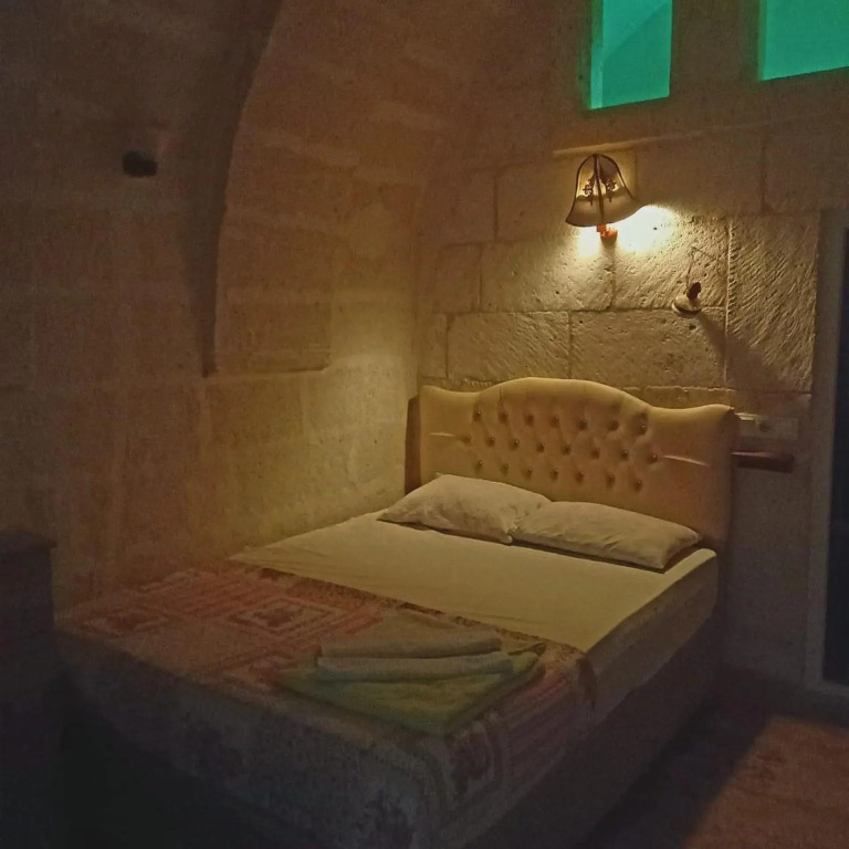 ULAŞ CAVE HOTEL