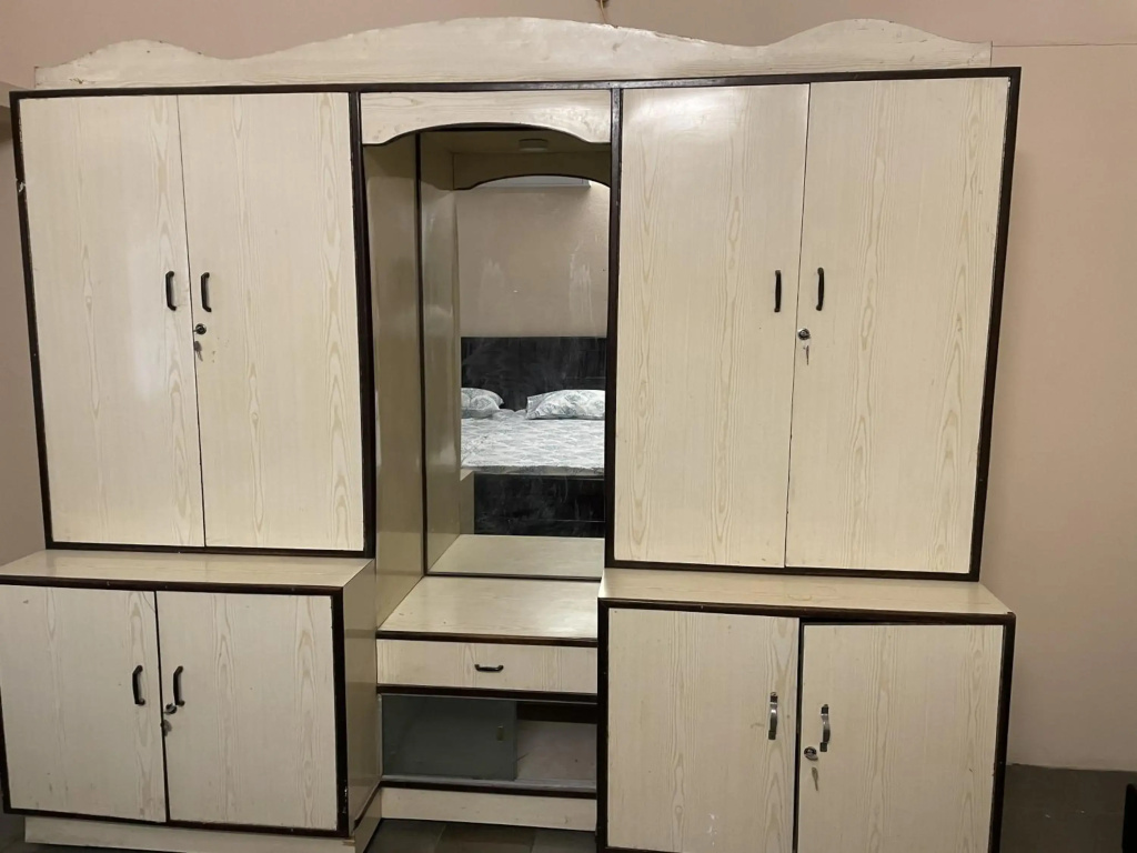 Visitors Lounge by MMG - 2&3BHK Furnished - Rd 12 Banjara Hills