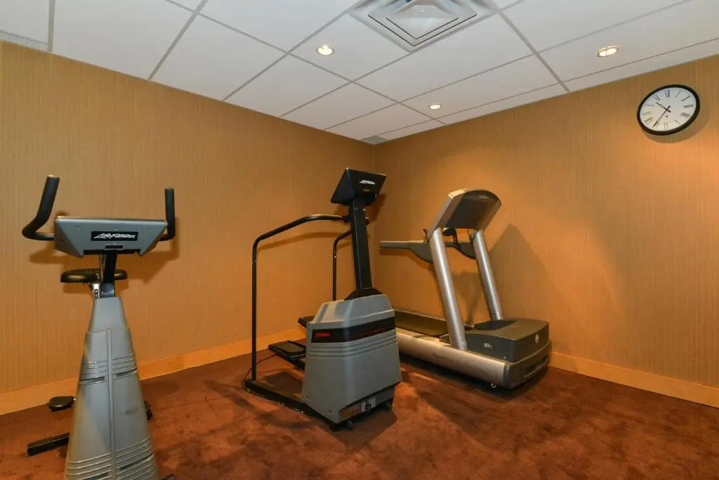 Edmonton Hotel & Convention Center Edmonton