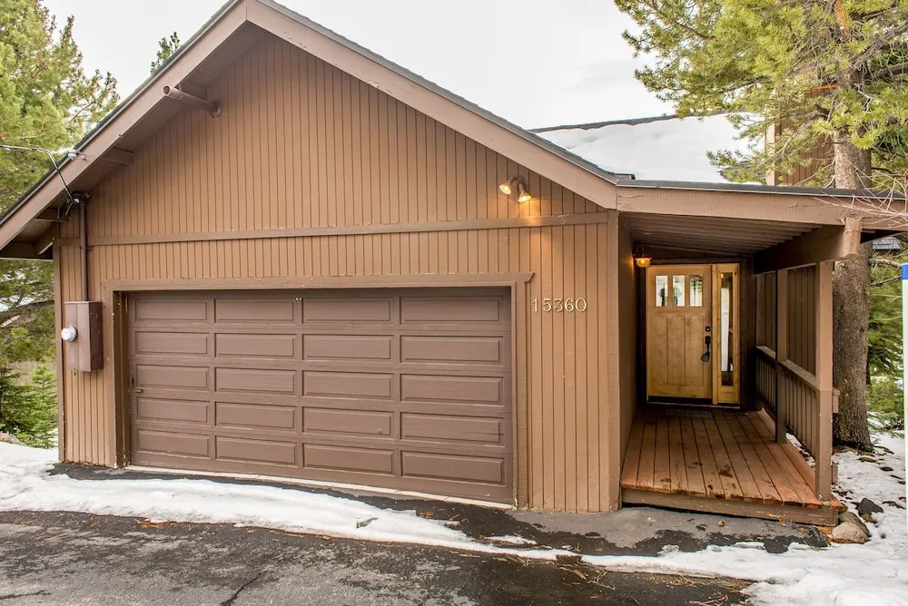 Rustic and Inviting in Tahoe Donner by RedAwning