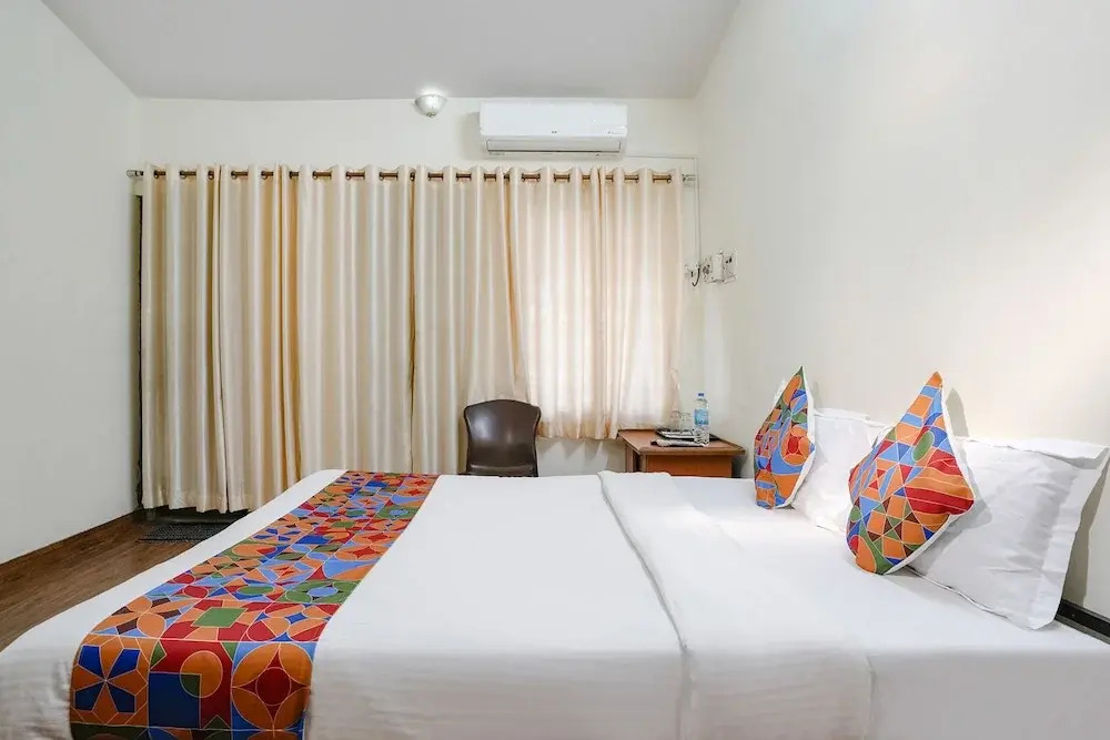 Fabhotel Girija