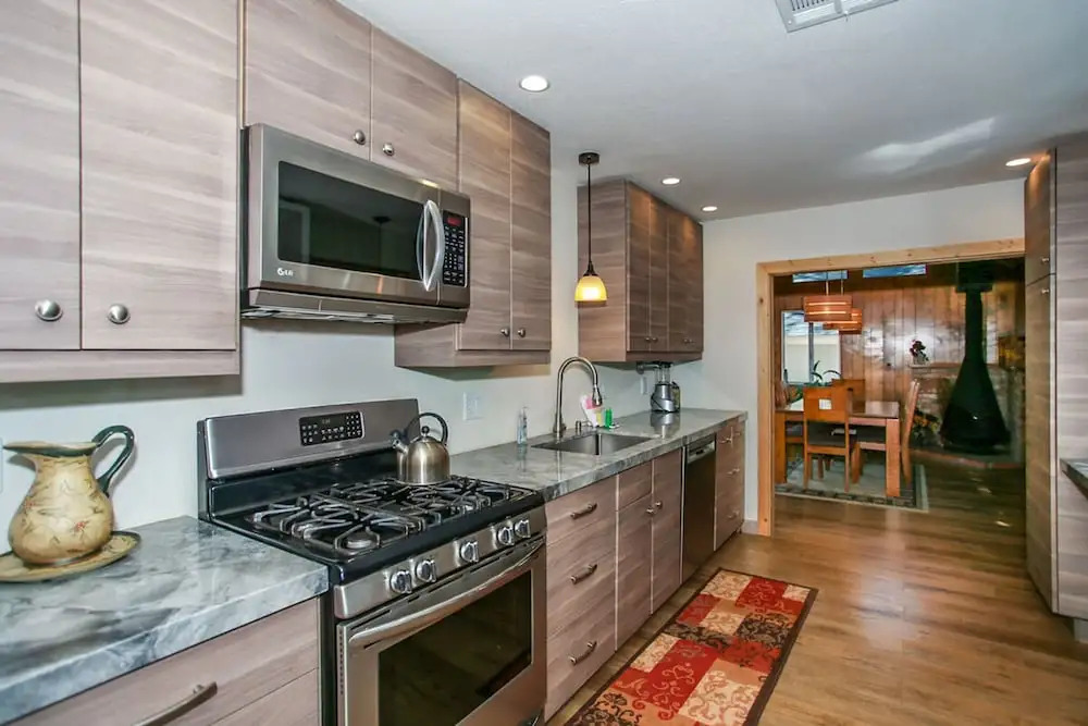 Cougar Creek Cabin-1869 by Big Bear Vacations