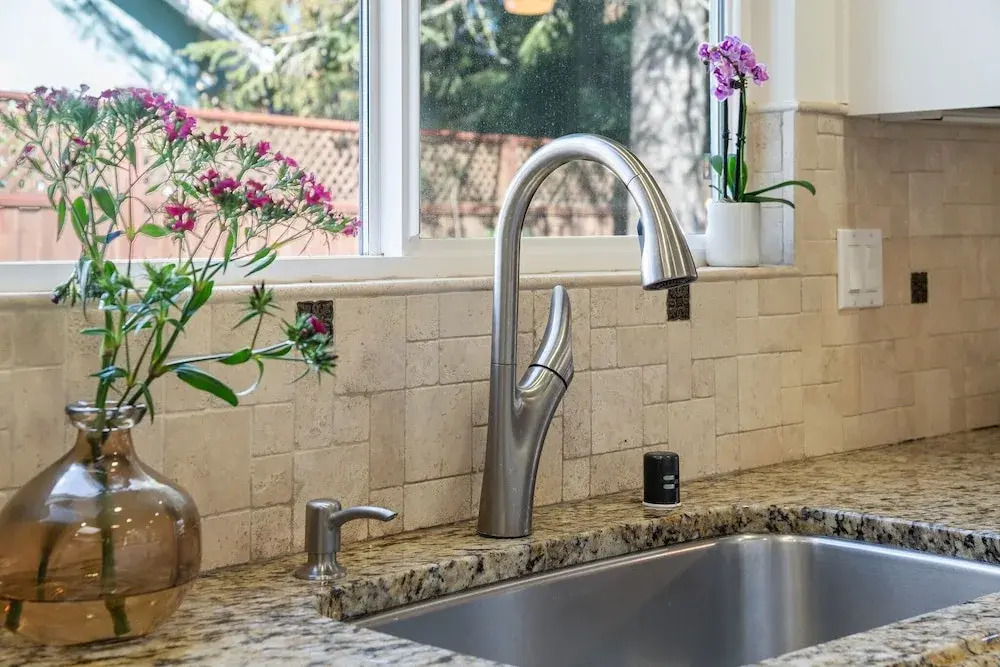 W/ Hot Tub & Detached Office, Modern 3br In Napa! 3 Bedroom Home by RedAwning