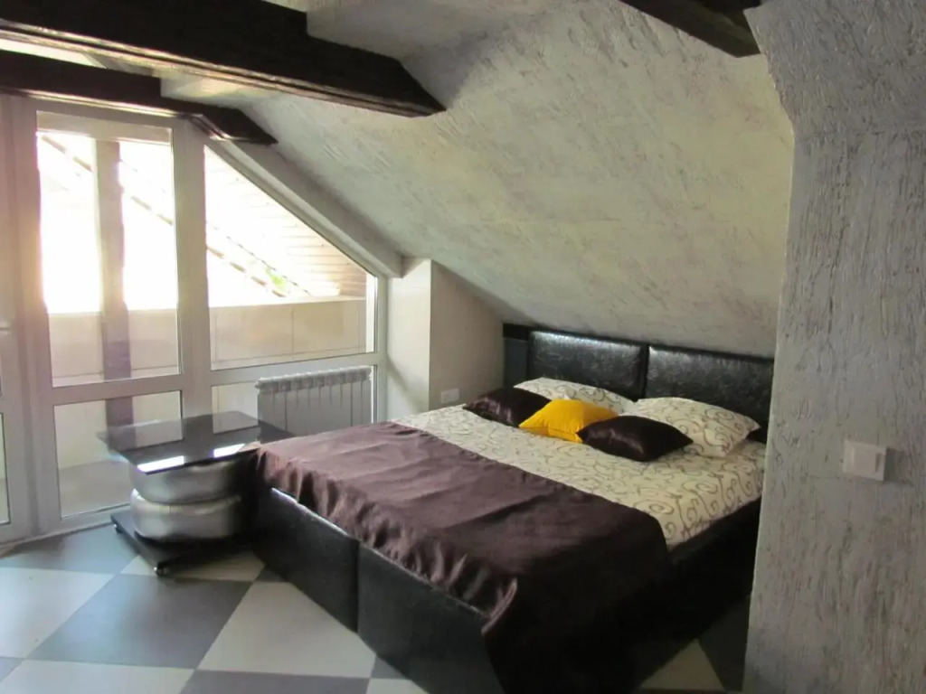 Guest house Khan