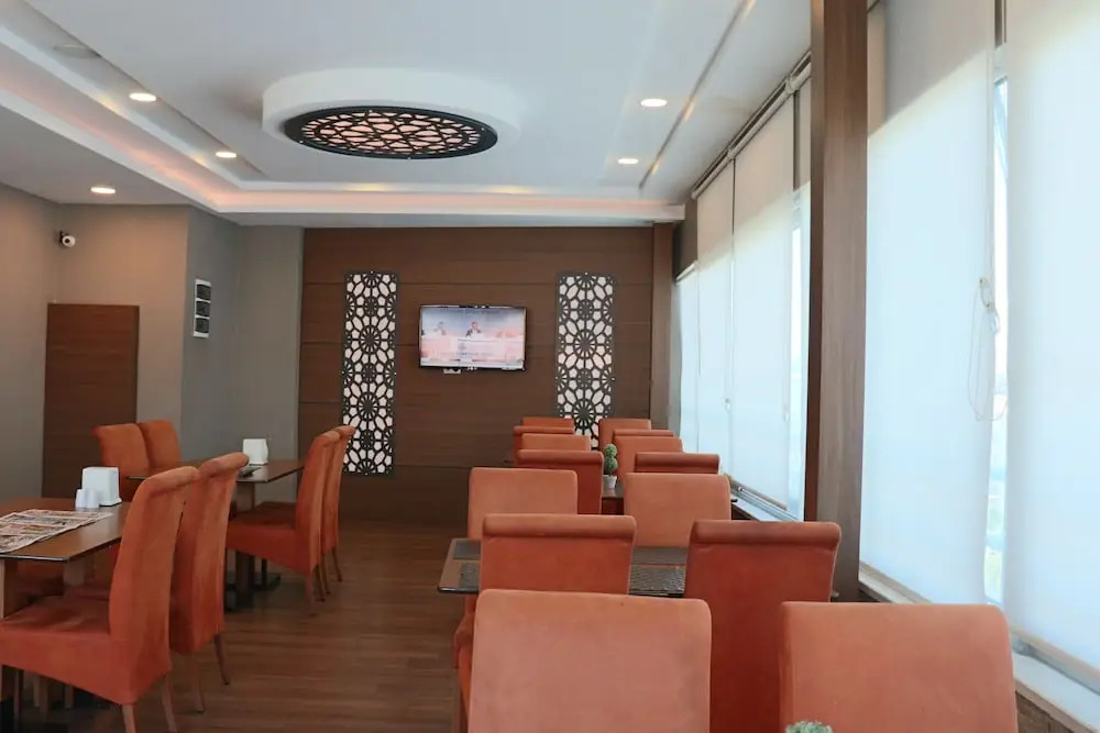 Rest Inn Hotel