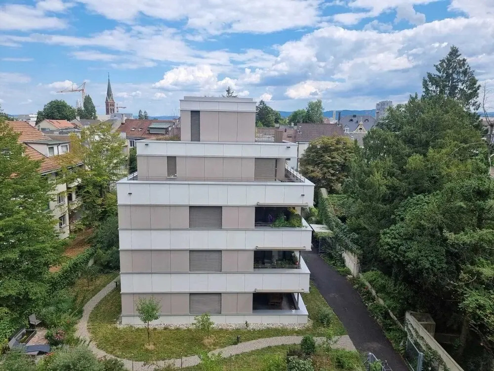 Full 3 Bedroom Flat With Internet and Balcony