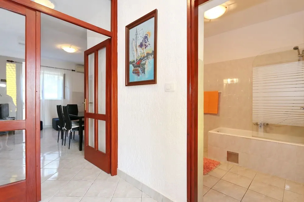 Apartments Goran