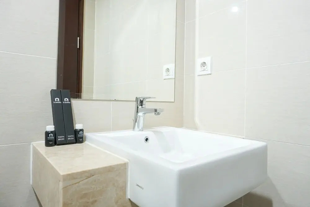 1BR with Good Location @ Puri Mansion Apartment