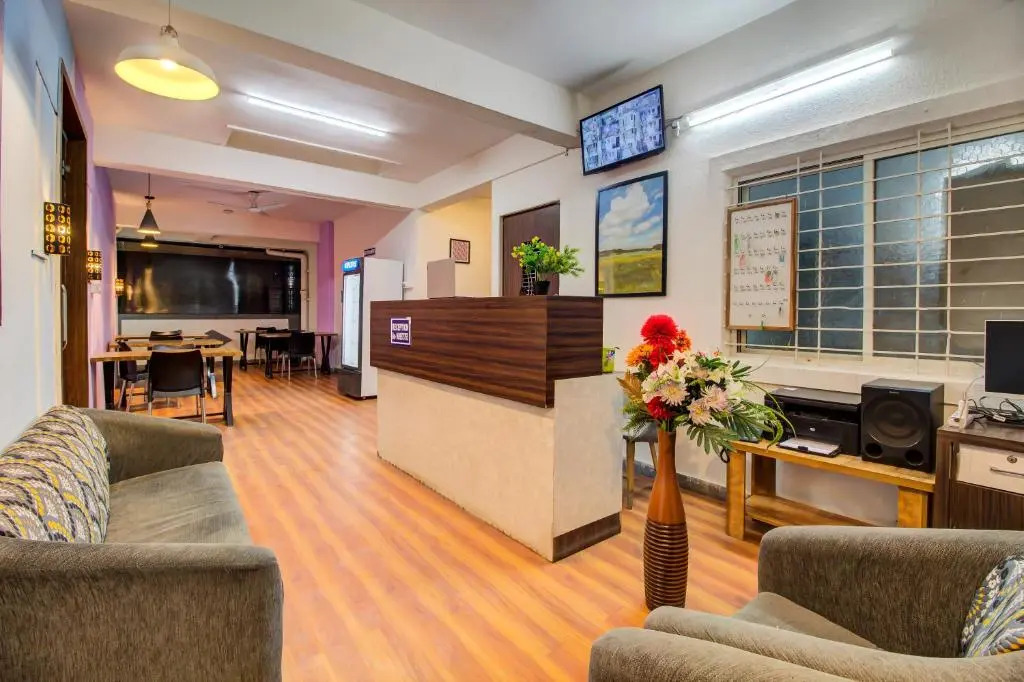 Hotel Elegant Lodging