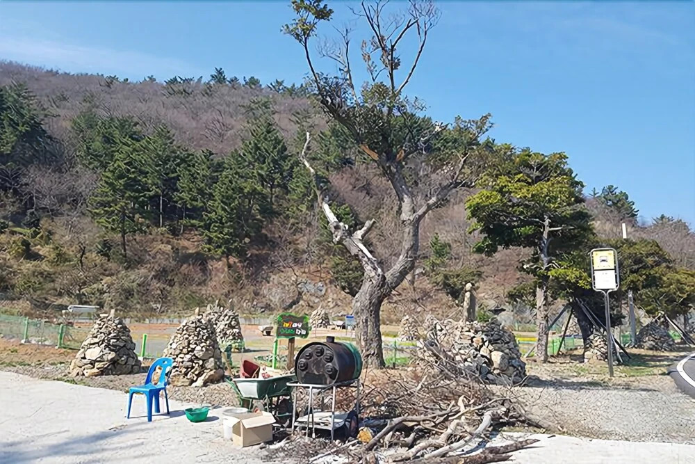 Yeosu Hyangilam Jeonmangdae Pension