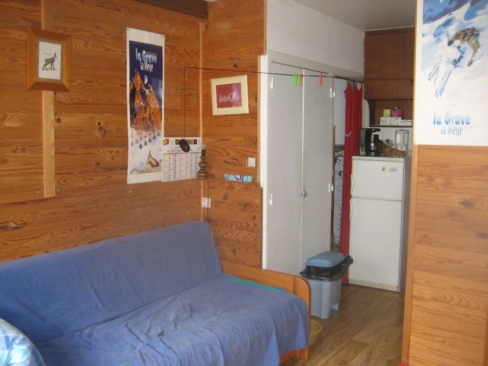 Studio in La Grave, With Wonderful Mountain View, Furnished Terrace an