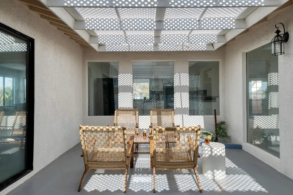 Archie by Avantstay Desert Retreat w/ Pool, Edge of Joshua Tree, Bonus Casita for Group Travel