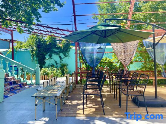 Hi YiLi·blue lane villa(Yili Old Town Kazanqi Branch)