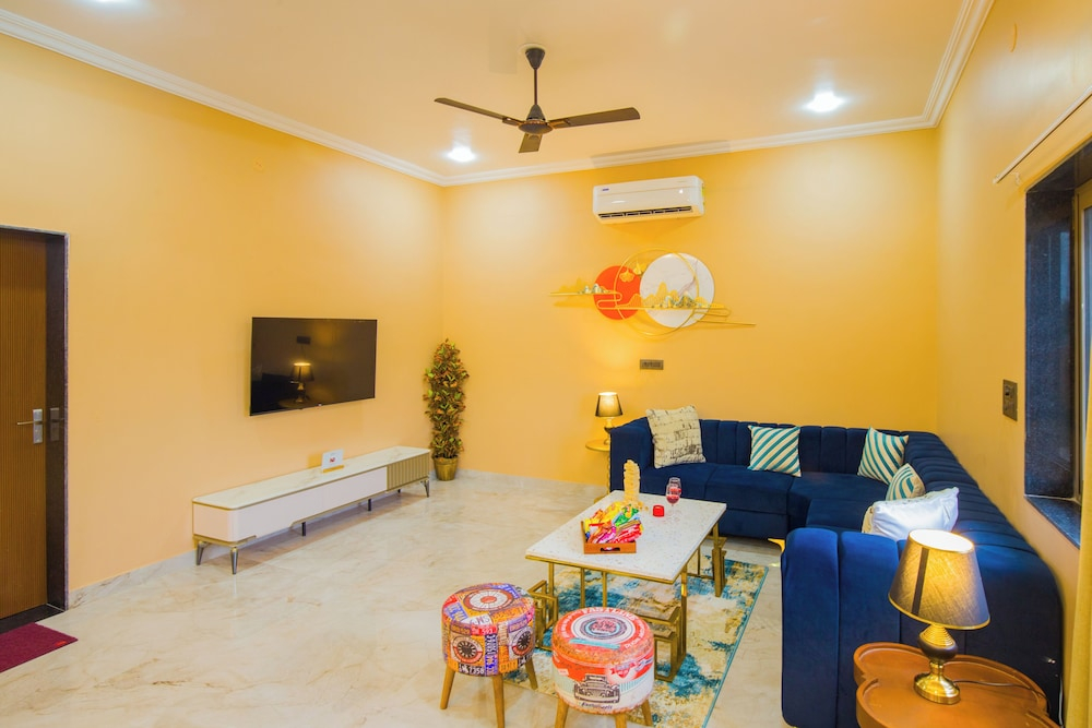 ELIVAAS The Bliss Hushwood 2 BHK Villa